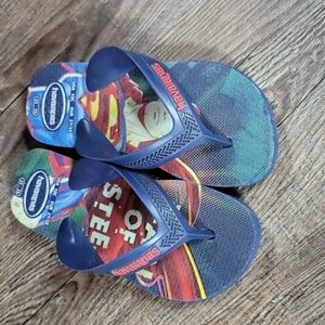 Boys Superman Havianna flip flops